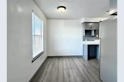 2526 Louise Street #B, Denton, TX 76201 - Photo 5