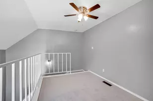 9815 Walnut St, Dallas, TX 75243 - Photo 21