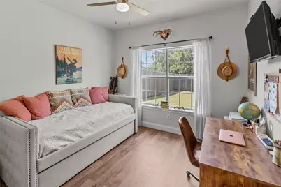 525 McKittrick Court, Godley, TX 76044 - Photo 15