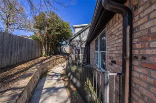 812 April Sound Ct, Fort Worth, TX 76120 - Photo 27