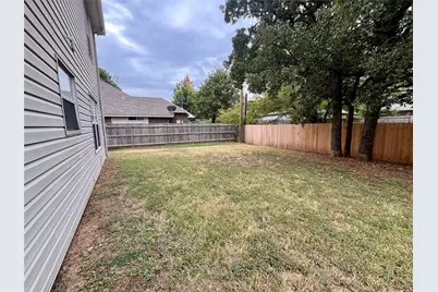 5300 Andalusia Trail, Arlington, TX 76017 - Photo 27