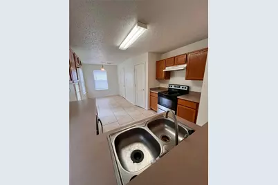 5300 Andalusia Trail, Arlington, TX 76017 - Photo 7