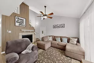 324 W Harwood Rd, Hurst, TX 76054 - Photo 7