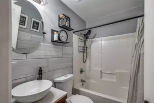 5005 Bradley Ln, Arlington, TX 76017 - Photo 21