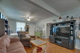 801 N McKinney St, Ennis, TX 75119 - Photo 9