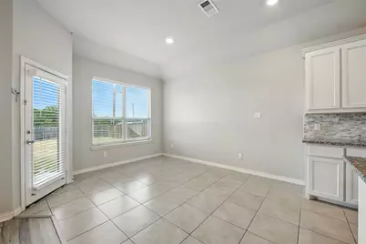 1413 Raleigh Path Road, Denton, TX 76208 - Photo 5