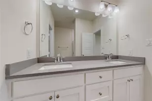 16092 Doe Lk Dr, Frisco, TX 75068 - Photo 33