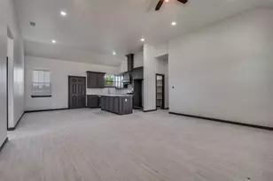 701 Lakeland Dr, West Tawakoni, TX 75474 - Photo 5