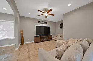 829 Lexington Dr, Lancaster, TX 75134 - Photo 29