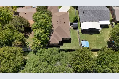 829 Lexington Drive, Lancaster, TX 75134 - Photo 7