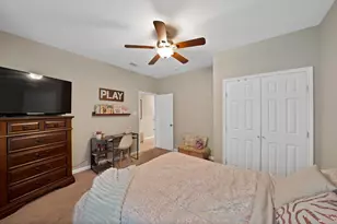 829 Lexington Dr, Lancaster, TX 75134 - Photo 9