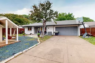 11142 Cactus Ln, Dallas, TX 75238 - Photo 33