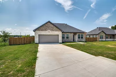 705 Lakeland Drive, West Tawakoni, TX 75474 - Photo 1