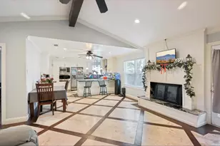 7813 Creek Wood Dr, Rowlett, TX 75089 - Photo 9