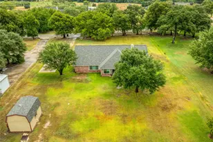 510 Highland Rd, Springtown, TX 76082 - Photo 37