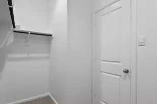 140 Trinity St, Grandview, TX 76050 - Photo 23