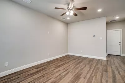 544 Lake Point Drive, Weatherford, TX 76087 - Photo 9