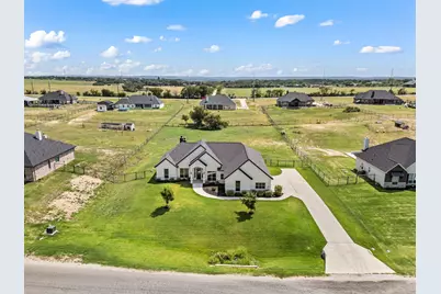 313 Oak Meadow Lane, Weatherford, TX 76085 - Photo 5