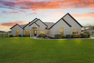 313 Oak Mdw Ln, Weatherford, TX 76085 - Photo 7