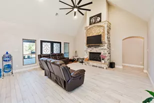 208 Co Rd 4393, Decatur, TX 76234 - Photo 3