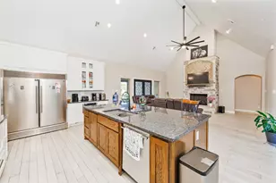 208 Co Rd 4393, Decatur, TX 76234 - Photo 5