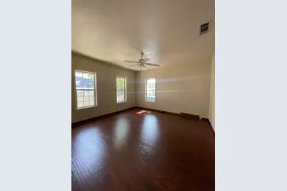 814 Cameron Avenue, Dallas, TX 75223 - Photo 13