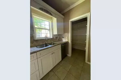 814 Cameron Avenue, Dallas, TX 75223 - Photo 9