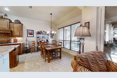 3722 Cove Timber Avenue, Granbury, TX 76049 - Photo 9