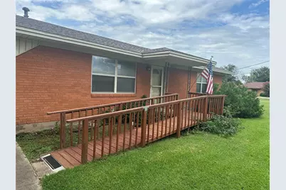 105 E North Street, Aubrey, TX 76227 - Photo 5