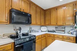 418 Peachtree St, Fairfield, TX 75840 - Photo 9