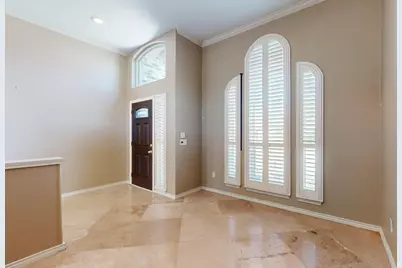 622 Meadowcrest Drive, Highland Village, TX 75077 - Photo 3