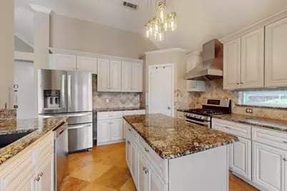 622 Meadowcrest Drive, Highland Village, TX 75077 - Photo 13
