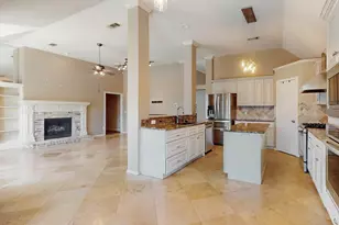 622 Meadowcrest Dr, Highland Village, TX 75077 - Photo 11