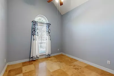 622 Meadowcrest Drive, Highland Village, TX 75077 - Photo 27