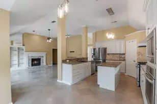 622 Meadowcrest Dr, Highland Village, TX 75077 - Photo 17