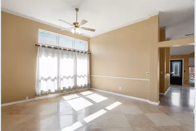 622 Meadowcrest Drive, Highland Village, TX 75077 - Photo 9