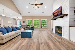 341 Private Rd 44005, Blossom, TX 75416 - Photo 5