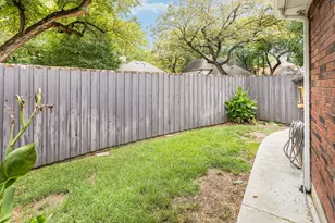 6306 Kelly Cir, Garland, TX 75044 - Photo 35