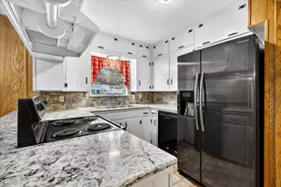 1207 Royal Dr, Kaufman, TX 75142 - Photo 3