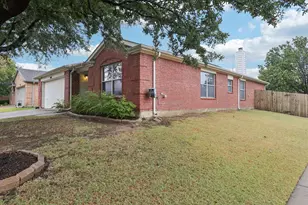 8400 Minturn Dr, Fort Worth, TX 76131 - Photo 3