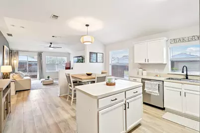 8400 Minturn Drive, Fort Worth, TX 76131 - Photo 15