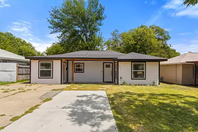 701 SW 5th Street, Grand Prairie, TX 75051 - Photo 1