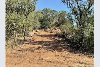 1910 NE 2nd Avenue, Mineral Wells, TX 76067 - Photo 5