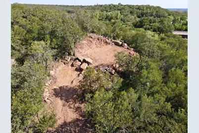 1910 NE 2nd Avenue, Mineral Wells, TX 76067 - Photo 9