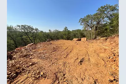 1910 NE 2nd Avenue, Mineral Wells, TX 76067 - Photo 3