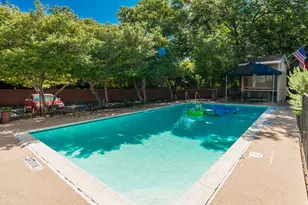 7450 Holly Hill Dr, Dallas, TX 75231 - Photo 33