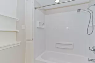 7450 Holly Hill Dr, Dallas, TX 75231 - Photo 25