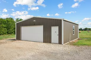 2435 Cobler Rd, Collinsville, TX 76233 - Photo 33