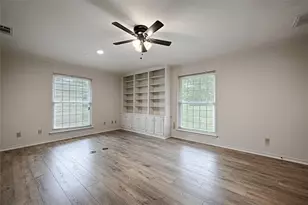 24 Mullaney St, Greenville, TX 75402 - Photo 27