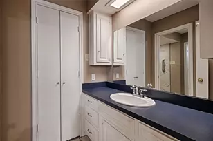 24 Mullaney St, Greenville, TX 75402 - Photo 25